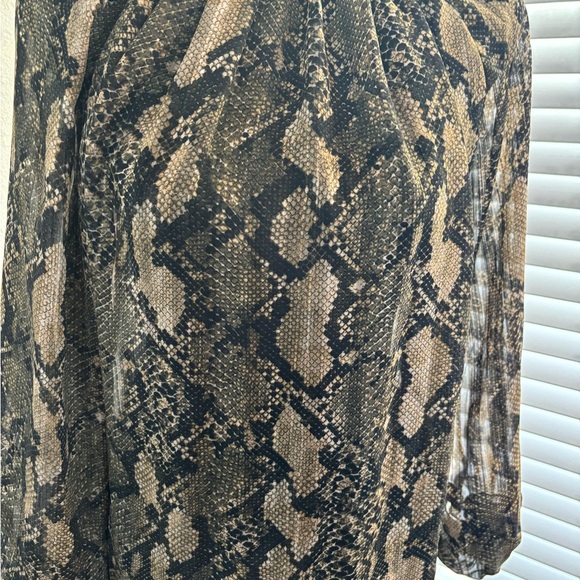 Patterned blouse - Picture 4 of 4